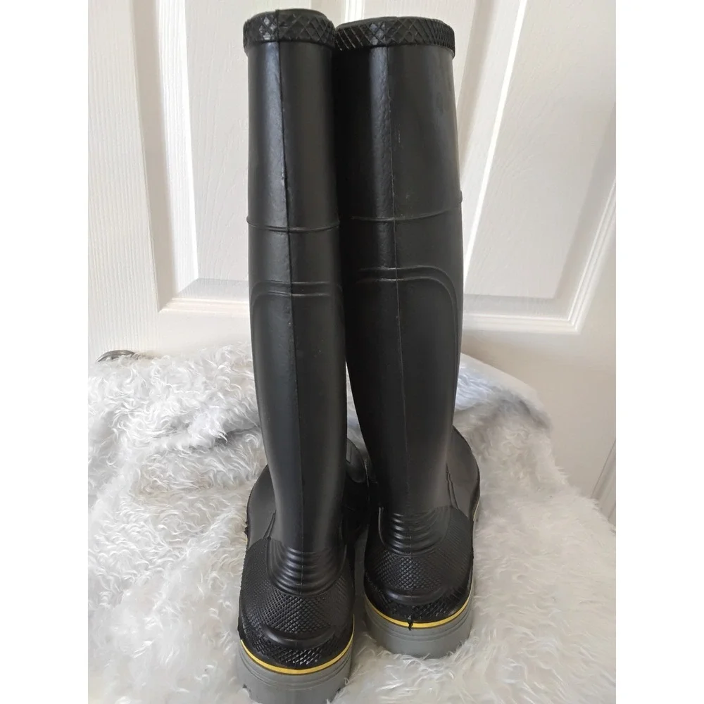 Servis by Honeywell ASTM F241311 M I75 C75 Black Rubber Steel Toe Work Boots‎